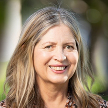 Associate Professor Tracy Dudding-Byth
