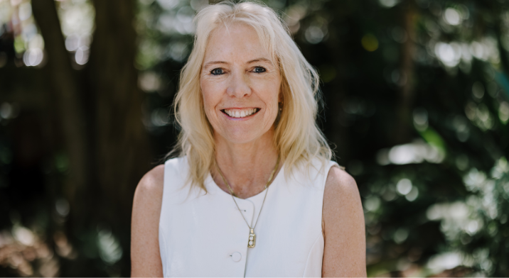 professor karen charlton d2f378d7 e111 f111 8406 6045bdc4bf87