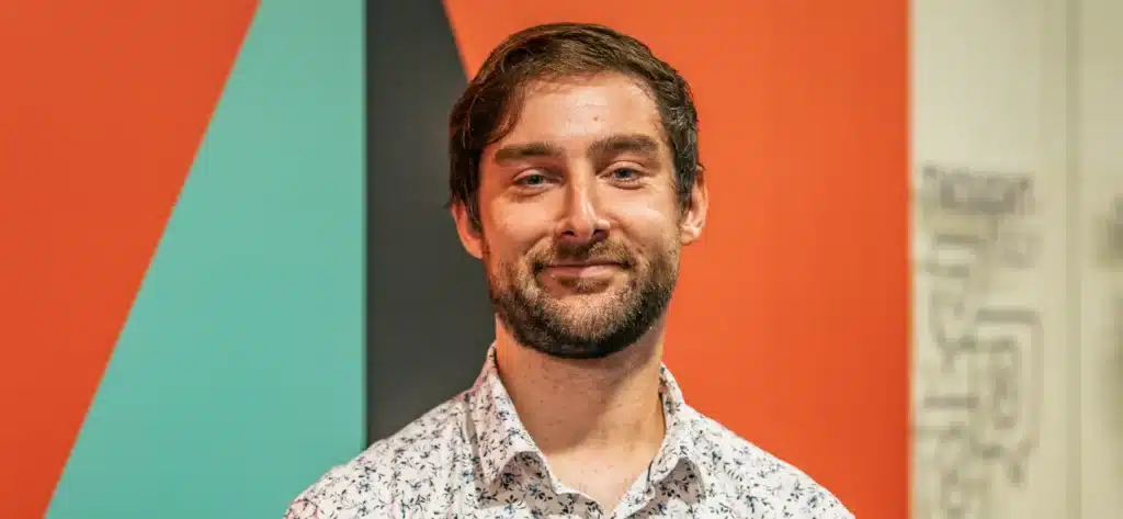 Dr Stuart Szwec